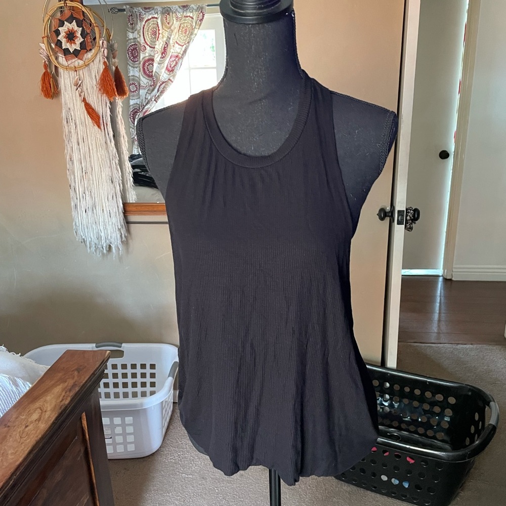Joah brown black tank